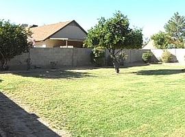 5535 W Willow Ave, Glendale, Az 85304 3 Beds 2 Baths 1,169 Sqft in Glendale, AZ (Photo 2 of 9)