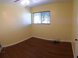 5535 W Willow Ave, Glendale, Az 85304 3 Beds 2 Baths 1,169 Sqft in Glendale, AZ (Photo 6 of 9)