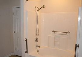 1 Travertine Cir, Savannah, Ga 31419 2 Beds 2 Baths 1,268 Sqft in Savannah, GA (Photo 11 of 11)