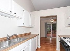 1933 Stanford Dr, Naperville, Il 60565 3 Beds 2 Baths 1,123 Sqf in Naperville, IL (Photo 12 of 12)