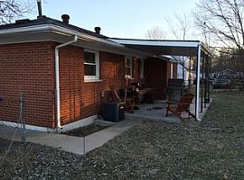 30 Upper St, Winchester, Ky 40391 3 Beds 1 Bath 1,025 Sqft in Winchester, KY (Photo 11 of 11)