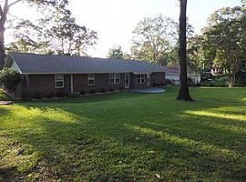 20 Crosswoods Rd, Brandon, Ms 39042 3 Beds 2 Baths 1,716 Sqft in Brandon, MS (Photo 10 of 11)