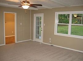 20 Crosswoods Rd, Brandon, Ms 39042 3 Beds 2 Baths 1,716 Sqft in Brandon, MS (Photo 5 of 11)