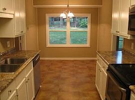 20 Crosswoods Rd, Brandon, Ms 39042 3 Beds 2 Baths 1,716 Sqft in Brandon, MS (Photo 9 of 11)