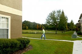 Spacious 2 Bed 2 Bath Condo Washer/dryer Included  in Zephyrhills, FL