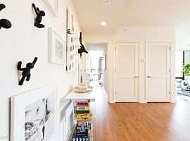 340 W Superior St Chicago, Il 60654 (747) 444-3766 in Chicago, IL (Photo 3 of 4)