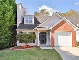 Remarkable Home  in Union City, GA