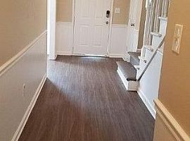 Remarkable Home  in Union City, GA (Photo 2 of 5)