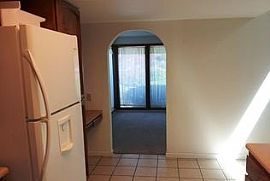 3081 Bron Cir, Medford, Or 97504 3 Beds 2 Baths 1,500 Sqft in Medford, OR (Photo 4 of 6)