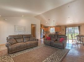 1358 Tractor Loop, East Wenatchee, Wa 98802 3 Beds 2 Baths 1,52 in East Wenatchee, WA (Photo 1 of 12)