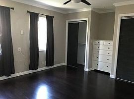 6049 Lime Ave, Long Beach in North Long Beach, CA (Photo 4 of 12)