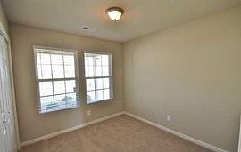 3204 Castlecreek Dr, Madison, Al 35756 3 Beds 2 Baths 1,097 Sqf in Madison, AL (Photo 10 of 12)