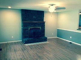 58 Wentworth Dr, Bella Vista, Ar 72715 2 Beds 1.5 Baths 1,252 S in Bella Vista, AR (Photo 6 of 8)