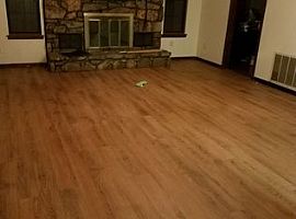 12037 Highway 35, Benton, Ar 72015 2 Beds 1.5 Baths 1,168 Sqft in Benton, AR (Photo 2 of 9)