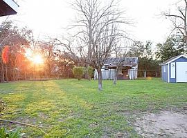 219 W Main St, Bellville in Bellville, TX (Photo 7 of 12)