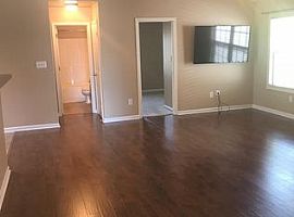  4017 Downy Park, Lexington, Ky 40509 3 Beds 2 Baths 1,200 Sqft in Lexington, KY (Photo 3 of 4)