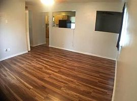  6802 Lake Elkhorn Ct, Louisville, Ky 40291 3 Beds 1 Bath 1,000 in Louisville, KY (Photo 4 of 4)