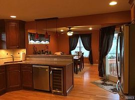 66 Reigate Rd, Bloomfield, Nj 07003 4 Beds 2 Baths in Bloomfield, NJ (Photo 2 of 4)