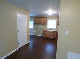 109a Arnold Rd, Jacksonville, Nc 28546  (747) 444-3766 in Jacksonville, NC (Photo 2 of 8)