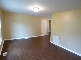 109a Arnold Rd, Jacksonville, Nc 28546  (747) 444-3766 in Jacksonville, NC (Photo 5 of 8)