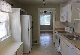 752 E Ashton Avenue 2335 S, Salt Lake City, Ut 84106 4 Beds 2 B in Salt Lake City, UT (Photo 3 of 8)