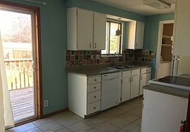 848 W 350 S, Vernal, Ut 84078 5 Beds 2 Baths -- Sqft in Vernal, UT (Photo 4 of 12)