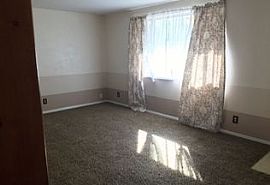 848 W 350 S, Vernal, Ut 84078 5 Beds 2 Baths -- Sqft in Vernal, UT (Photo 5 of 12)