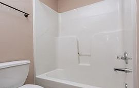 1596 Far Dr, Cordova, Tn 38016 3 Beds 2 Baths 1,322 Sqft in Cordova, TN (Photo 9 of 11)