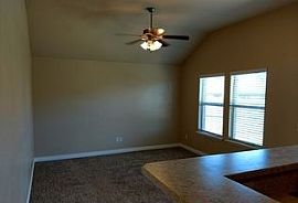 18604 Ochoa Dr, Edmond, Ok 73012 3 Beds 2 Baths 1,200 Sqft in Bray, OK (Photo 10 of 12)