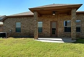 18604 Ochoa Dr, Edmond, Ok 73012 3 Beds 2 Baths 1,200 Sqft in Bray, OK (Photo 11 of 12)