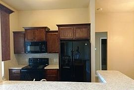 18604 Ochoa Dr, Edmond, Ok 73012 3 Beds 2 Baths 1,200 Sqft in Bray, OK (Photo 12 of 12)