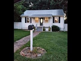 916 Livingston St, Old Hickory, Tn 37138 3 Beds 1 Bath 875 Sqft in Old Hickory, TN