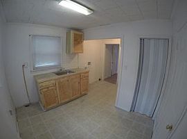 4306 Parker St, Greensboro, Nc 27405 2 Beds 1 Bath 600 Sqft in Greensboro, NC (Photo 6 of 12)