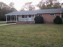 5624 Hilltop Rd, Fuquay Varina, Nc 27526 3 Beds 1.5 Baths 1,165 in Fuquay Varina, NC