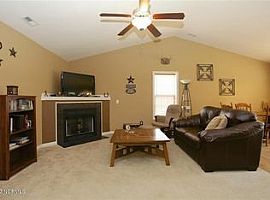 305 Otter Creek Ct, Richlands, Nc in Richlands, NC (Photo 2 of 5)