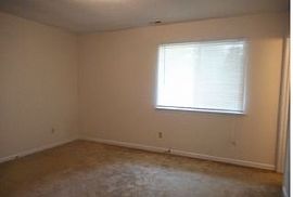 613 Kimberly Ln, Jacksonville, Nc in Jacksonville, NC (Photo 4 of 6)