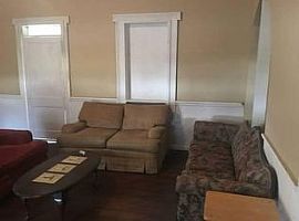  334 N Dennis Ave, Bishopville, Sc 29010 3 Beds 2 Baths 2,245 S in Bishopville, SC (Photo 4 of 4)