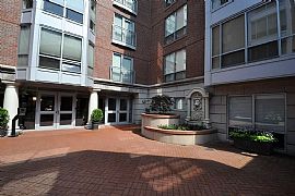 Amazing Single Family Apartment  in Boston, MA (Photo 2 of 9)