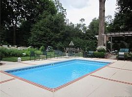 11 Cloverly Cir, Norwalk, Ct 06855 in Norwalk, CT (Photo 11 of 12)