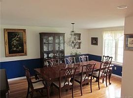 11 Cloverly Cir, Norwalk, Ct 06855 in Norwalk, CT (Photo 6 of 12)
