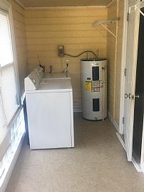 3 Bedroom 2 Bathroom House Near University in Murray, KY (Photo 3 of 12)