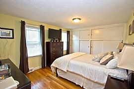 408 River Place, a Cute 1br + Loft/1ba Condo For Rent in Jackson, MS (Photo 2 of 4)