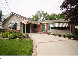 This 3 Bedroom, 1 Bath Rancher Has So Much to Offer in Sewell, NJ