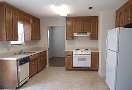 219 Lakeside Dr, Enterprise, Al 36330 (747) 444-3766 in Enterprise, AL (Photo 8 of 8)