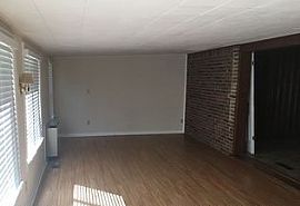 7310 Chadwell Rd Sw, Huntsville, Al 35802 (747) 444-3766 in Huntsville, AL (Photo 9 of 10)