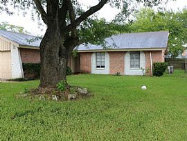 211 La Fonda Dr Houston, Tx 77060 (747) 444-3766 in Houston, TX