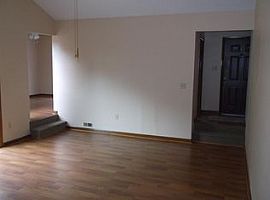  7129 San Juan Dr, Fayetteville, Nc 28314 3 Beds 2 Baths 1,256  in Fayetteville, NC (Photo 2 of 4)