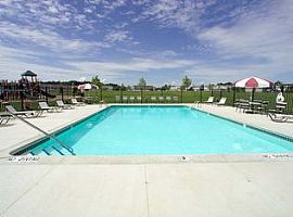 Sunset Ridge, Apt 228 7204 E Grand River Ave, Portland, Mi 4887 in Portland, MI (Photo 3 of 4)