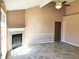 5541 Whisper Glen Dr, Arlington, Tx 76017   (747) 444-3766 in Arlington, TX (Photo 4 of 8)