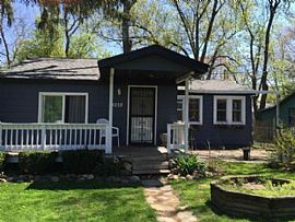 4228 Locust St, Delavan, Wi 53115 2 Beds 1 Bath 800 Sqft in Delavan, WI